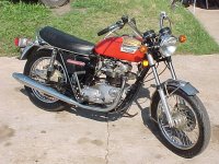Triumph-T140V-73(4).jpg