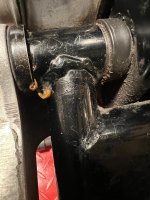 grease untill it comes out.jpg grease untill it comes out.jpg