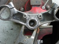 KatanaYokeHondaStem.jpg