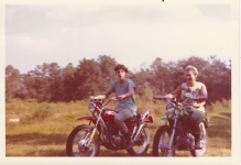 Mom and me 100-175.png Mom and me 100-175.png