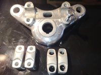Top holder and triple clamp.jpg Top holder and triple clamp.jpg