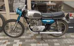 cb125k4-1.jpg