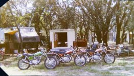 mom-dad-and-bikes-citrus2.jpg